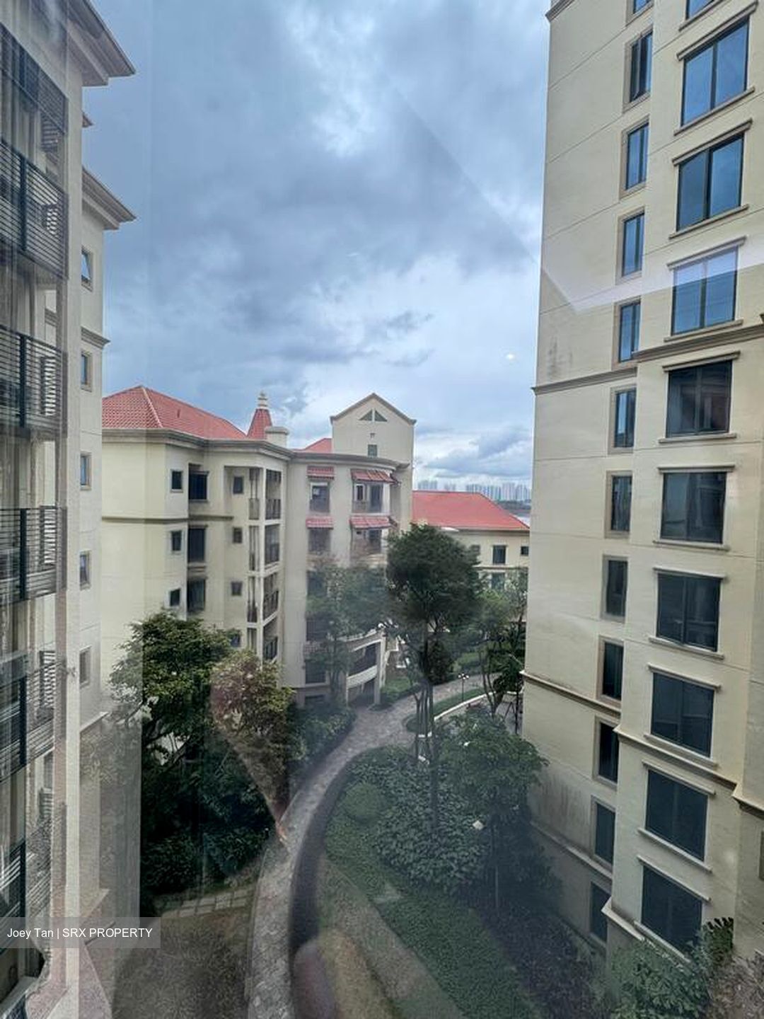 Pebble Bay (D15), Condominium #458666021